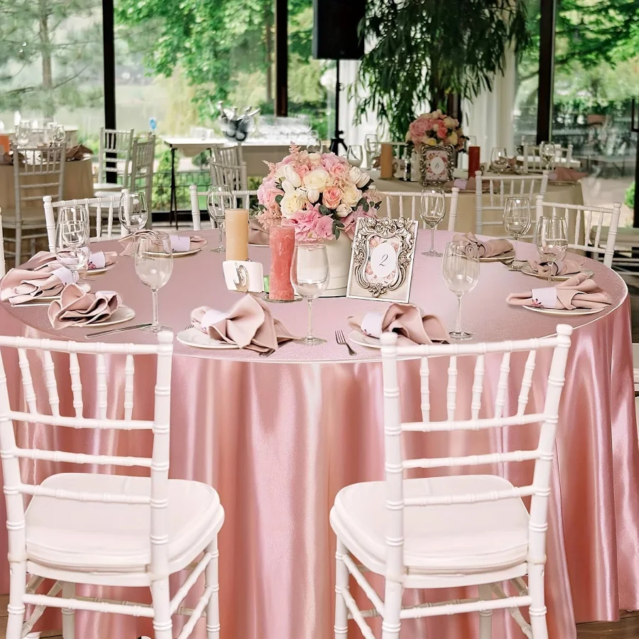 Round table with cloth